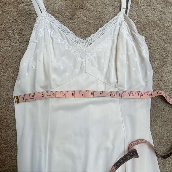 Vintage 60s Sears “The Doesn’t Slip” Intimates Dress Long 38 (M/L) Cream Lace - Picture 4 of 8